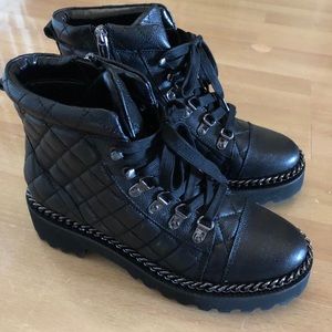 Vince Camuto quilted maissa combat boots size 8